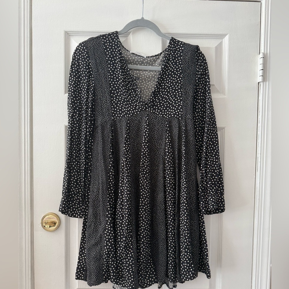 Zara Black & White Polka Dot V-Neck Tunic Dress